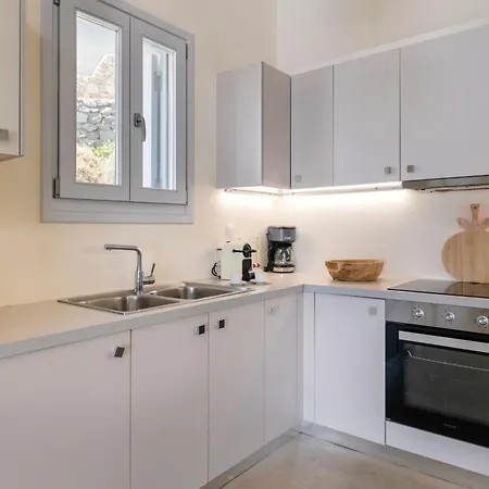 Luxury With Stunning Views Above Kalo Livadi * Ano Mera