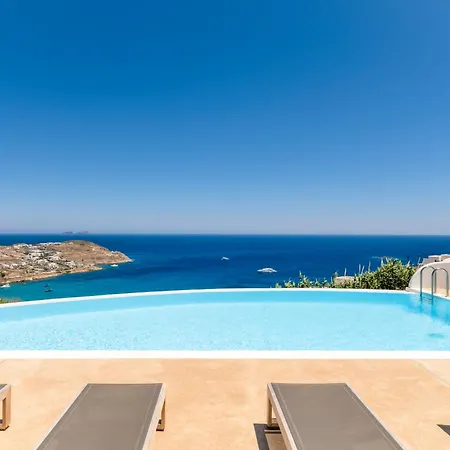 Luxury With Stunning Views Above Kalo Livadi וילה אנו מרה