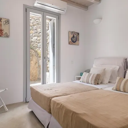 Luxury With Stunning Views Above Kalo Livadi אנו מרה
