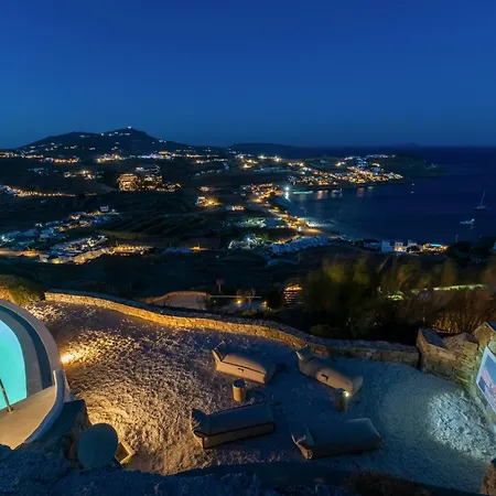 Luxury With Stunning Views Above Kalo Livadi Vila *